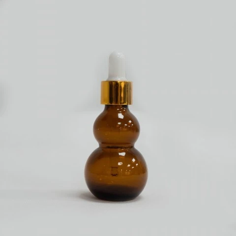 Premium Essential Oil Glass Dropper Bottles, Wholesale & Customization Available Premium Essential Oil Glass Dropper Bottles, Wholesale & Customization Available